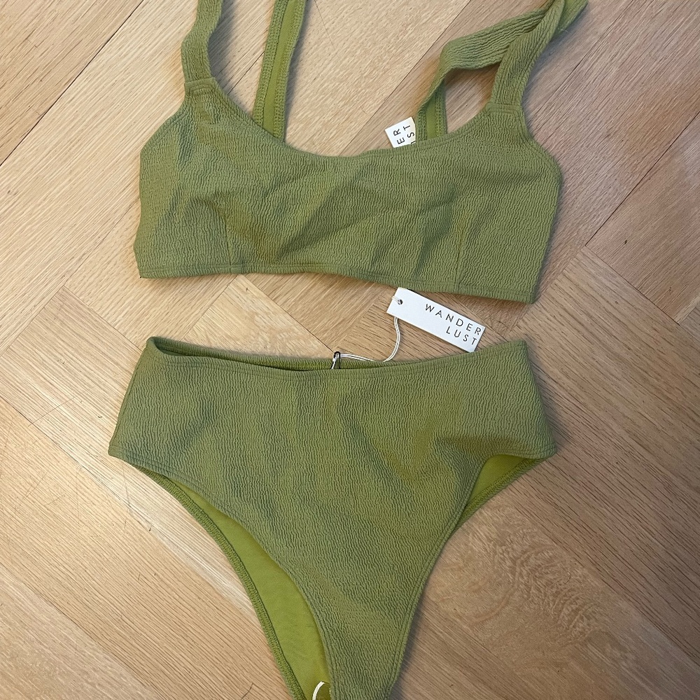 NWT Wanderlust Green Bikini Set- Large